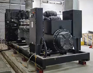 小鹏汽车项目（帕金斯配云顶国际集团1250KVA发电机）